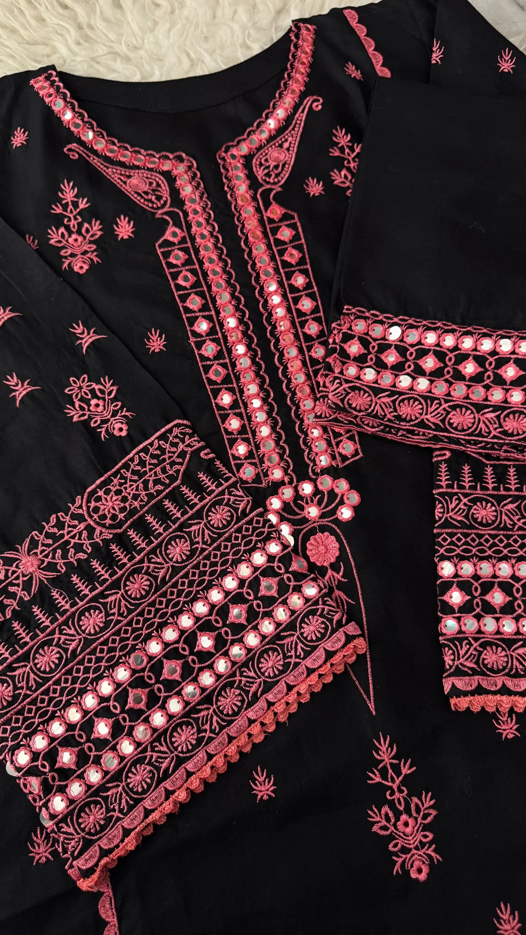 Noor-e-Phulkari