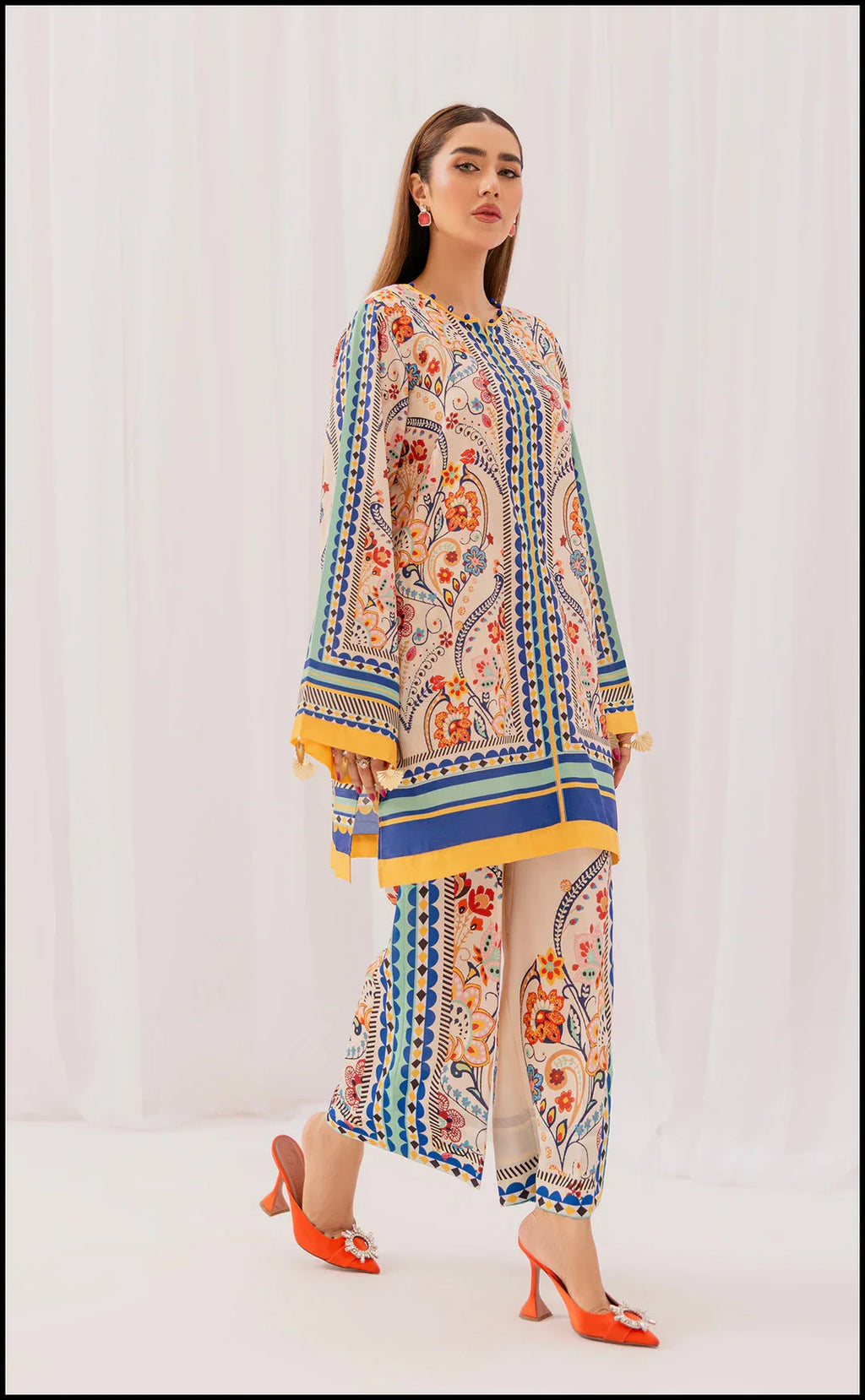 Lilly 2PC stitched