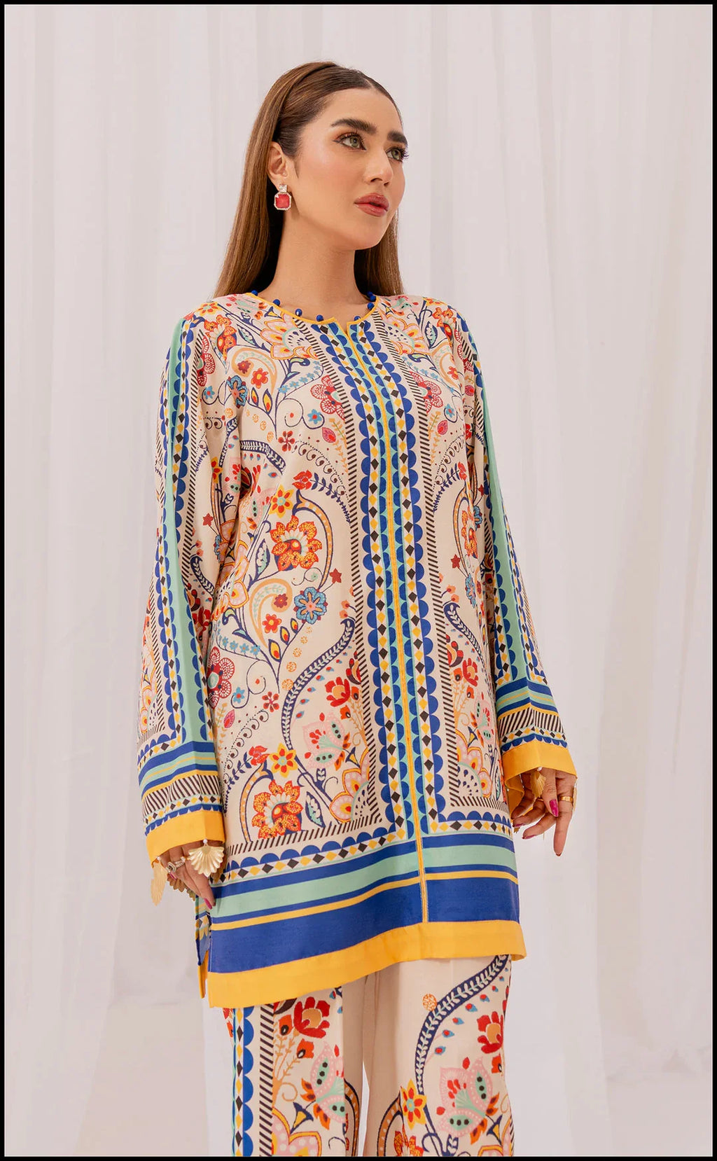Lilly 2PC stitched