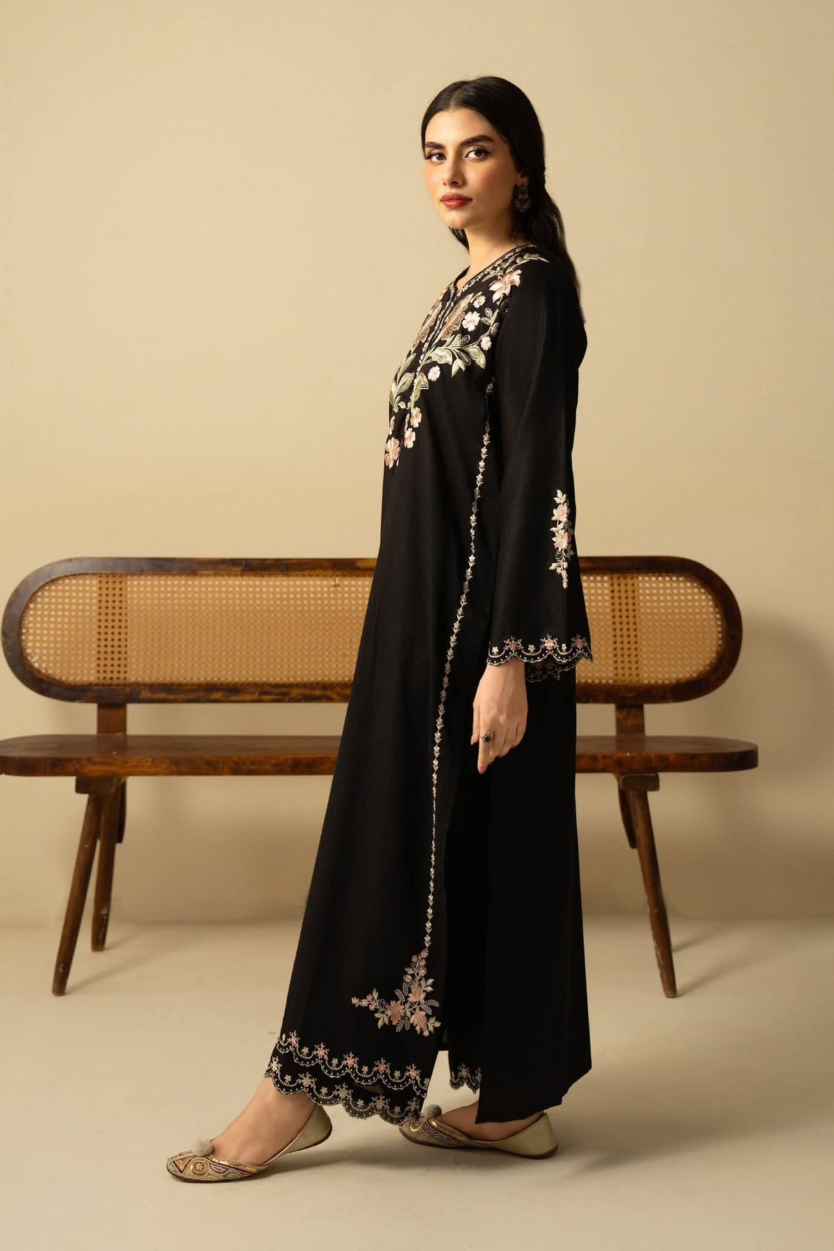 Floral Black