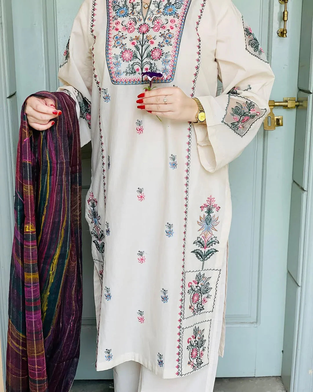 Naz Embroidered 2pc