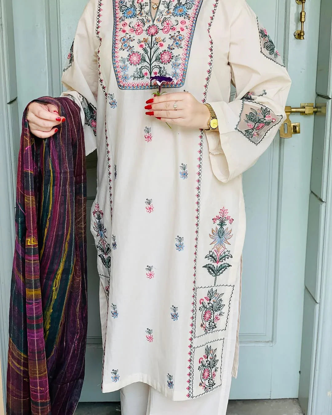 Naz Embroidered 2pc